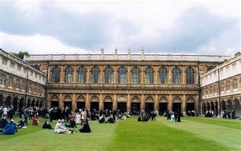 英国剑桥大学